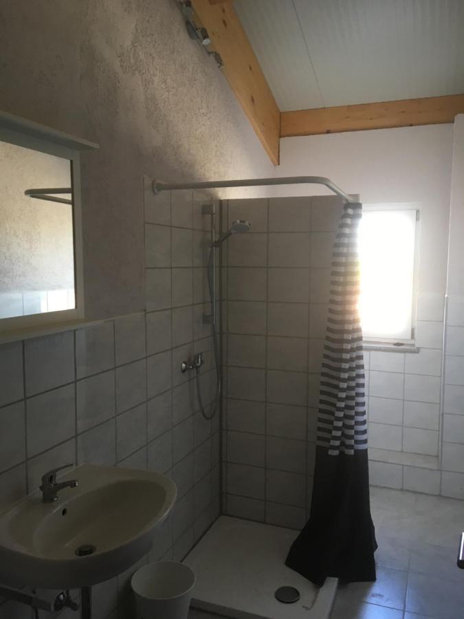 5 Points Rooms For Rent Niederrieden Bagian luar foto